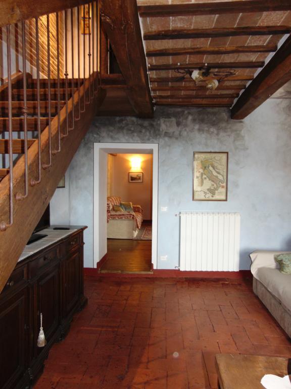 Domus Ghibellinae- Fonte Di San Benedetto Apartment Cortona Phòng bức ảnh