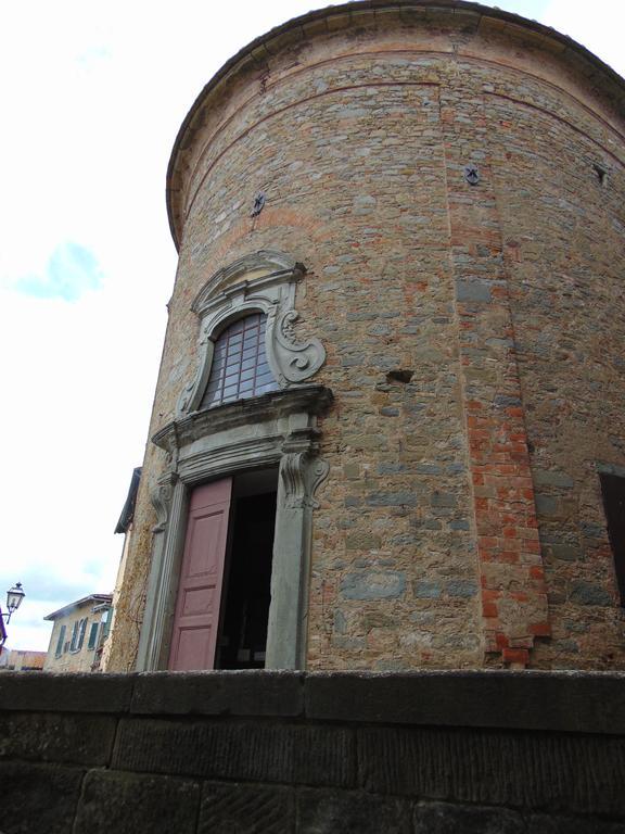 Domus Ghibellinae- Fonte Di San Benedetto Apartment Cortona Phòng bức ảnh